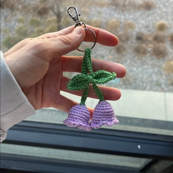 Handcrafted Crochet Lily of the Valley Bag Charm with Flower Accessory Keychain - Picture 2 of 8